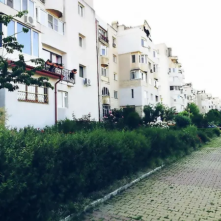 Eva Sea View